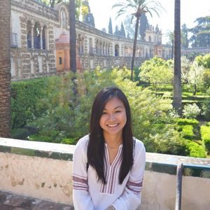 Meet your Posher, Stephanie